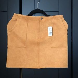 Tan/mustard skirt